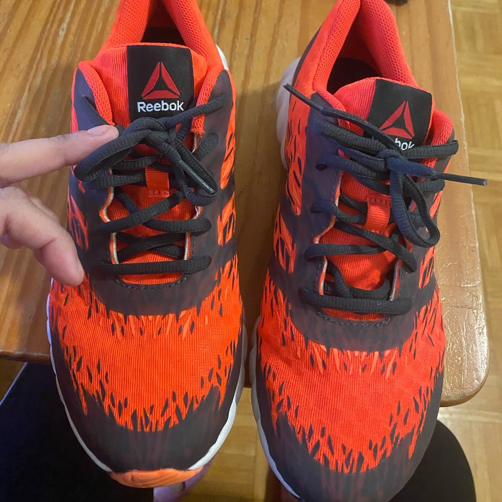 Running sneakers